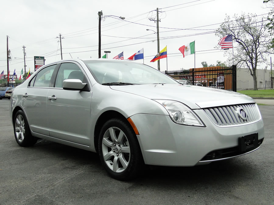 Purchase used 2010 Mercury Milan Premier Edition *ROOF* 3.0L V6 Loaded